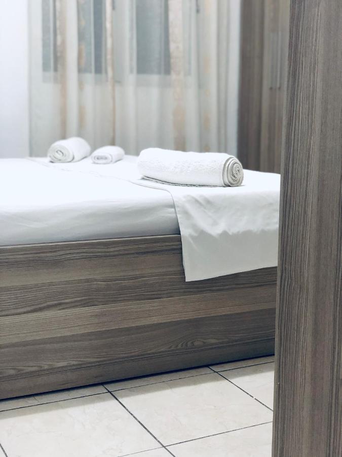 Sandri Apartment Himare Exterior foto